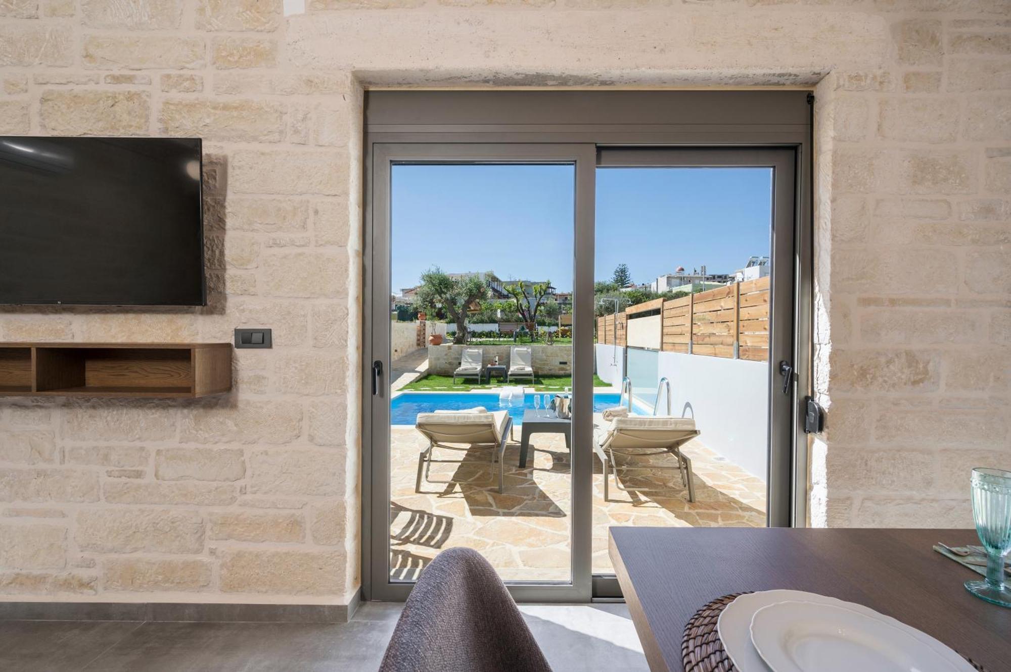 Sun Flower Villas With Sea View Agia Marina Екстериор снимка