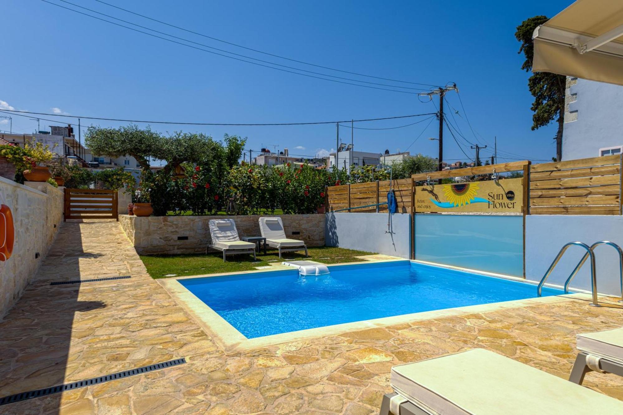 Sun Flower Villas With Sea View Agia Marina Екстериор снимка
